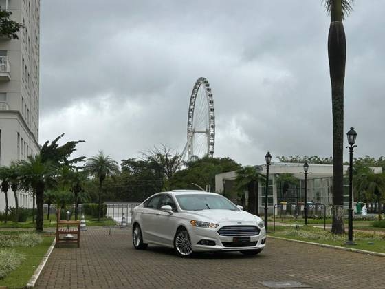 FORD FUSION 2.0 TITANIUM AWD 16V GASOLINA 4P AUTOMÁTICO FORD FUSION 2.0 TITANIUM AWD 16V GASOLINA 4P AUTOMÁTICO